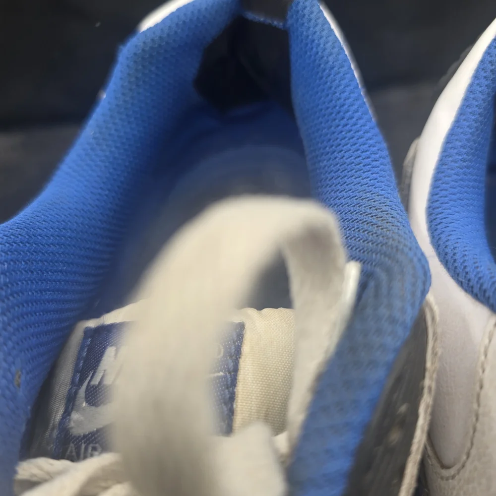 Nike Men's White and Blue‎ Sneakers